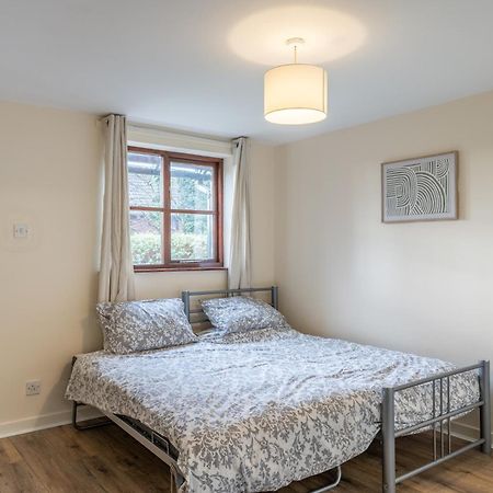 Modern Studio Flat In Wellington, Telford Wellington  Buitenkant foto